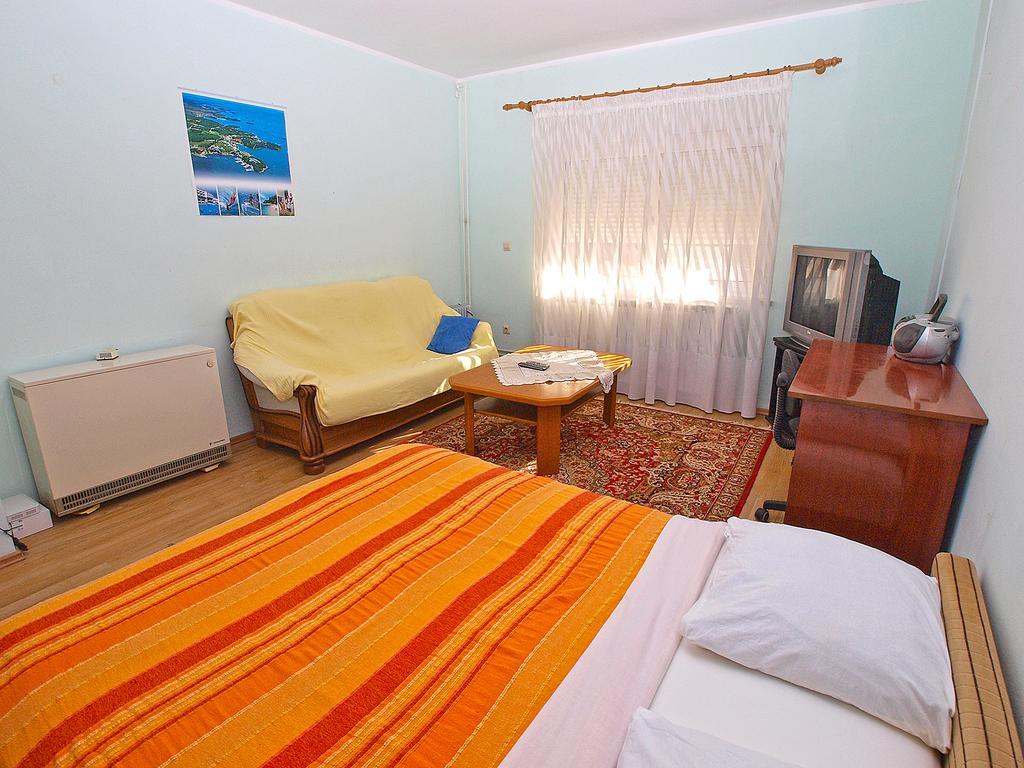 Apartments Pula 926 Ngoại thất bức ảnh